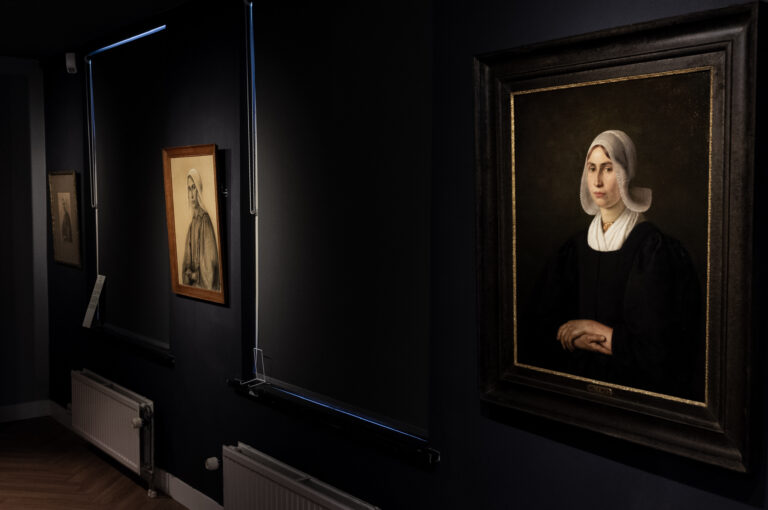 Huizer Meisjes — museum-expo in Huizen