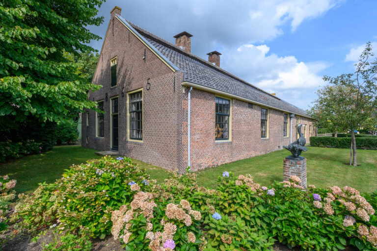 Dorpswandeling historisch Huizen met gids — natuur in Huizen